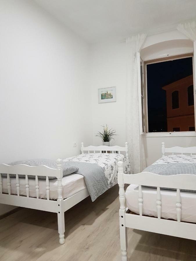 City Center Premium Apartment 포레치 외부 사진